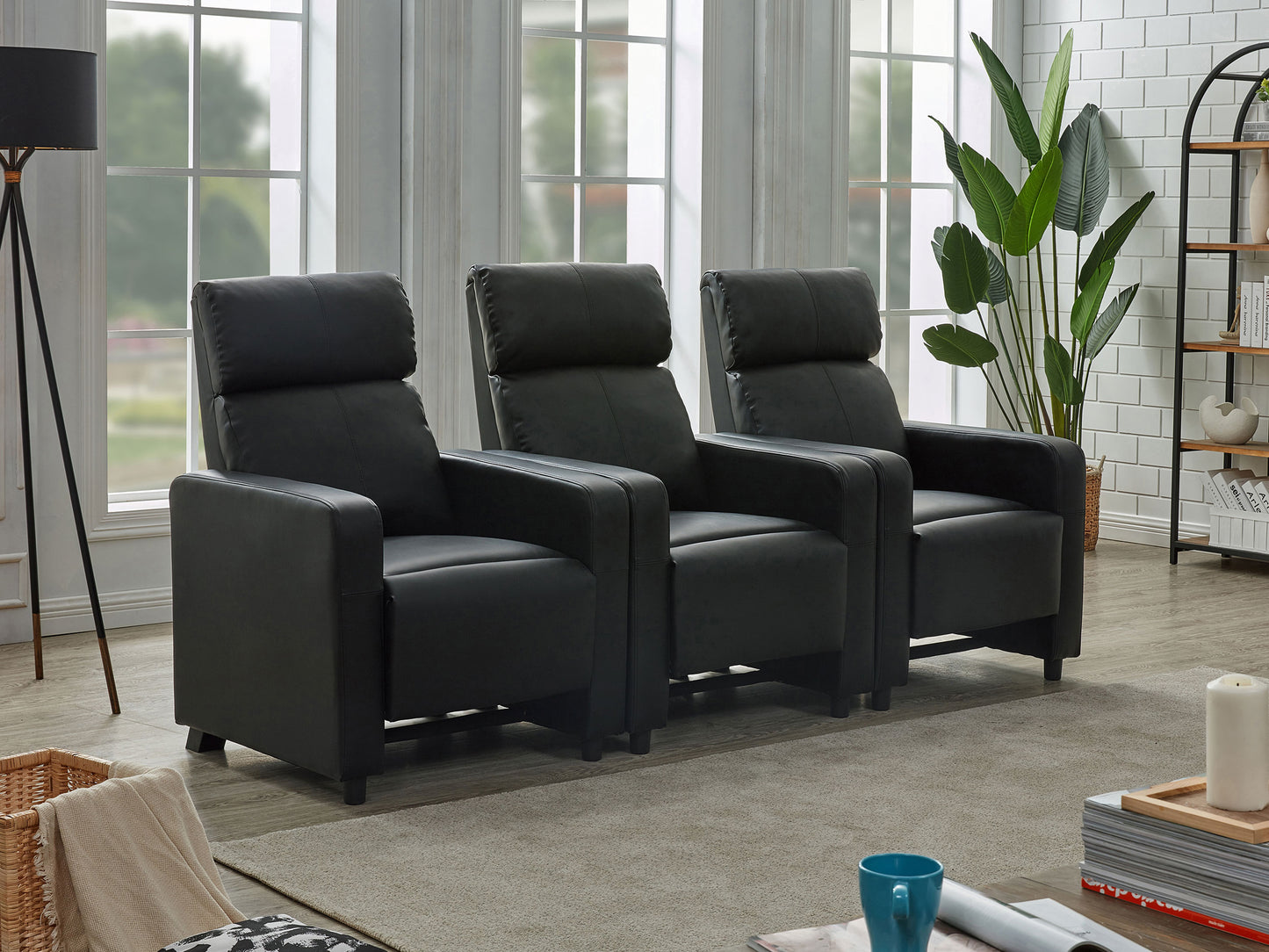 Cinema Luxe Black Recliner Suite