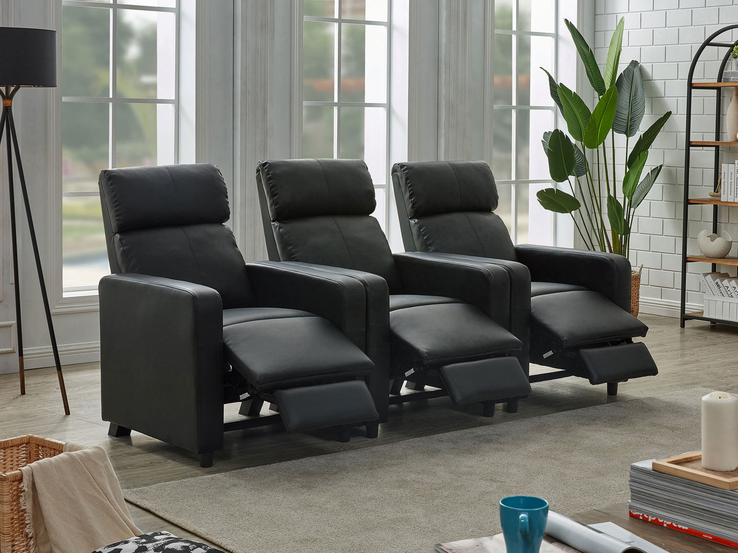 Cinema Luxe Black Recliner Suite