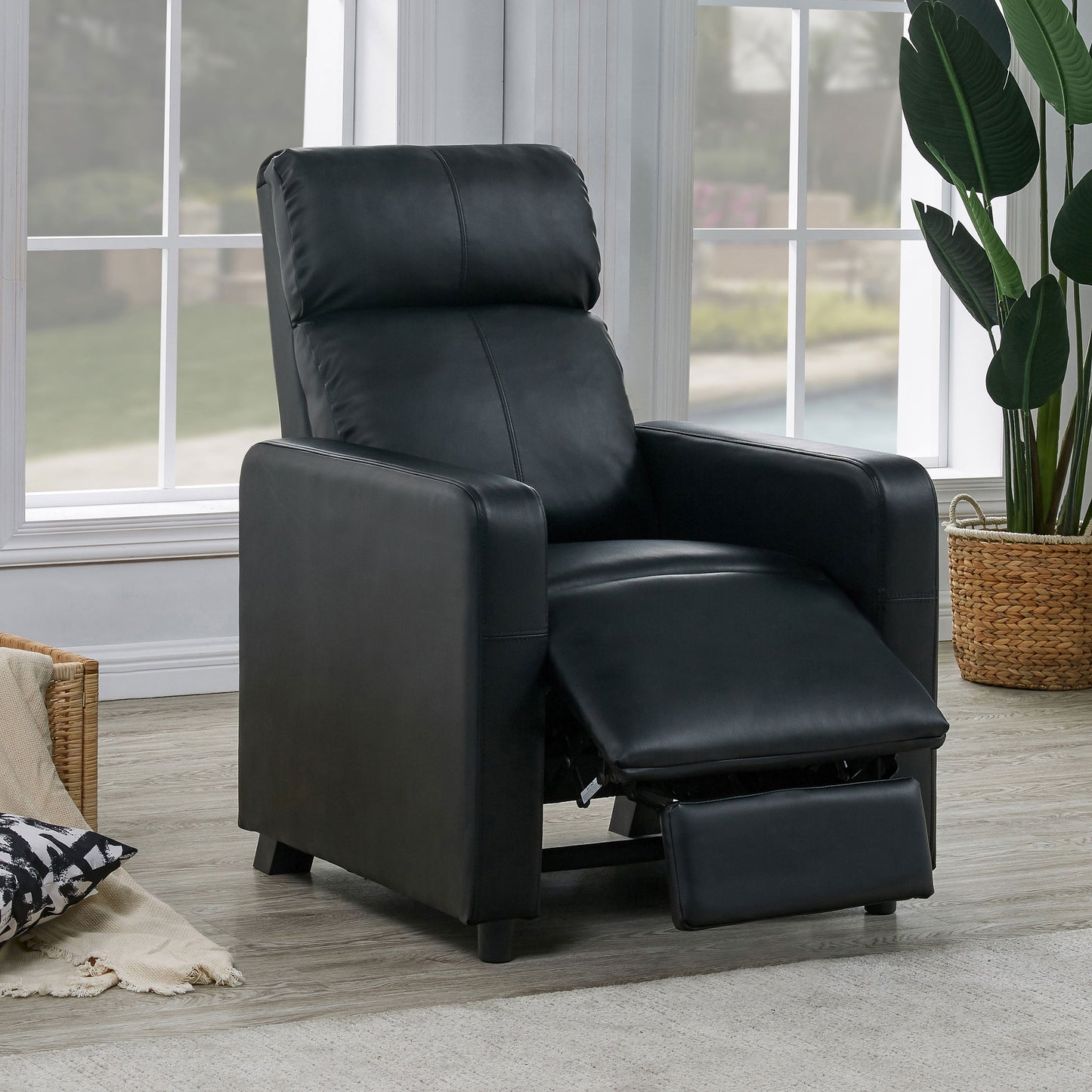 Velaro Black Motion Lounge Chair